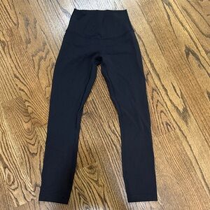 Lululemon Wunder Under High-Rise Crop 23" Full-On Luxtreme - Size 2 - Like New